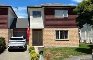 28 Gordon Davies Lane, Huntington