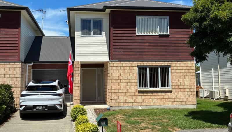 28 Gordon Davies Lane, Huntington