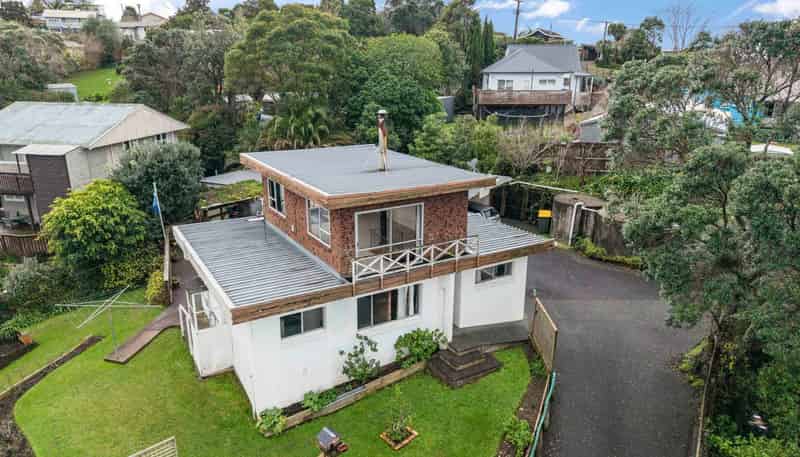 630 Whangaparaoa Road, Stanmore Bay