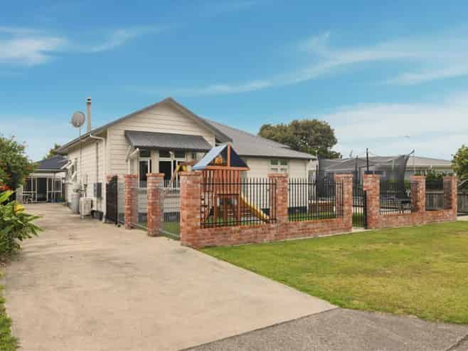15 Hall Road, Paengaroa