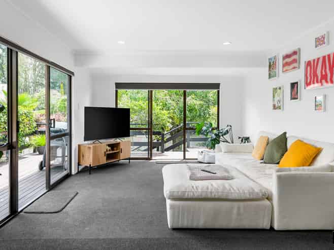 76 Pelorus Street, Glenview