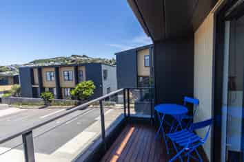 15/20 Trent Street, Island Bay