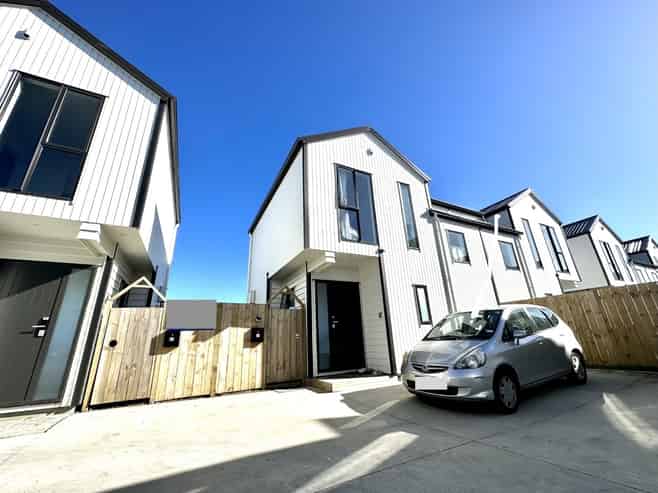 67 John Gray Street, Papakura