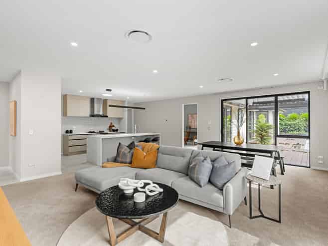 24 McVicar Drive, Cashmere