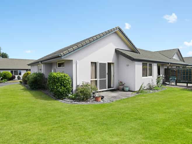 61/16 Rototuna Road, Flagstaff