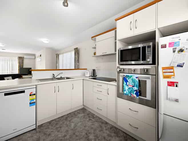 61/16 Rototuna Road, Flagstaff