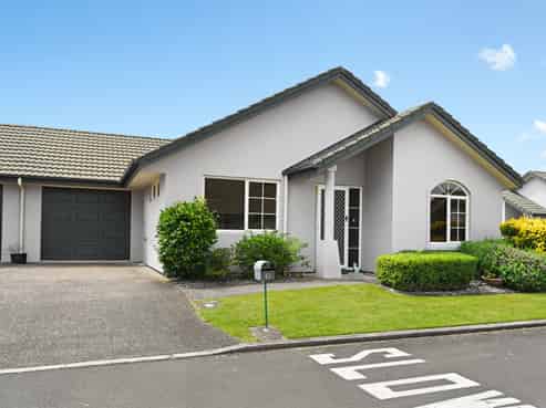 61/16 Rototuna Road, Flagstaff