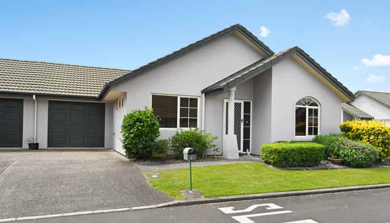 61/16 Rototuna Road, Flagstaff