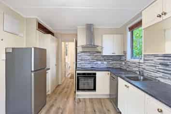 9B Strickland St, Sydenham