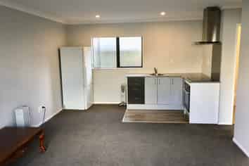 4 Manning Rise, Flat Bush