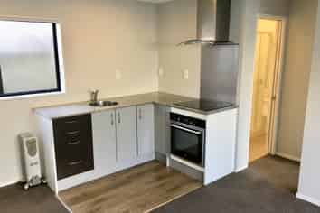 4 Manning Rise, Flat Bush