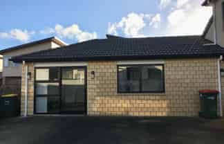 4 Manning Rise, Flat Bush