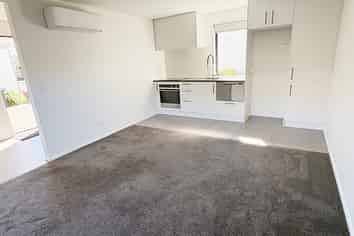 2/48 Buffon St, Waltham