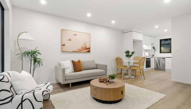 5/1088 Beach Road, Torbay