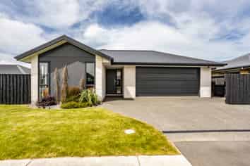 34 Papatahora Drive, Lincoln