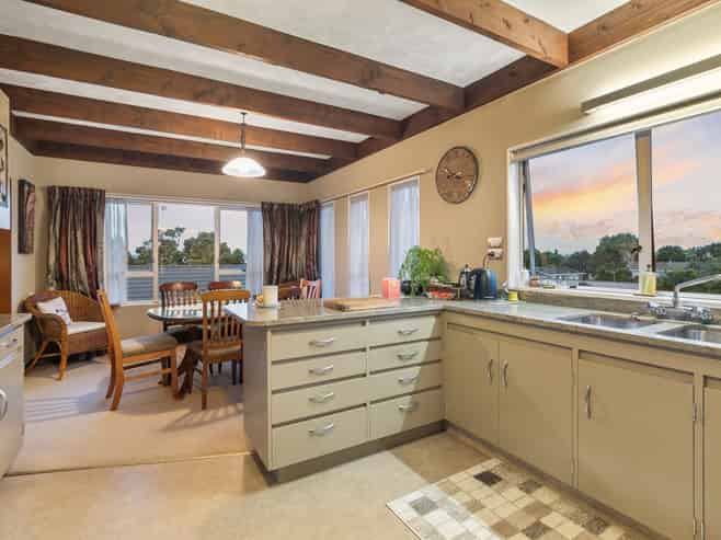 22 Widmore Drive, Massey