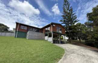 6 Bronzewing Terrace, Unsworth Heights