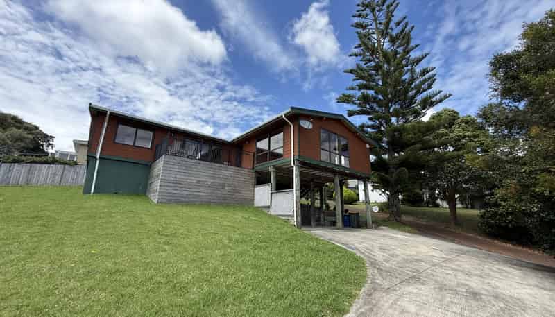 6 Bronzewing Terrace, Unsworth Heights