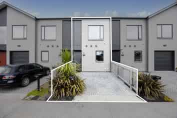 7 Oyster Drive, Whenuapai