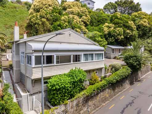 10 Milton Road, Bluff Hill