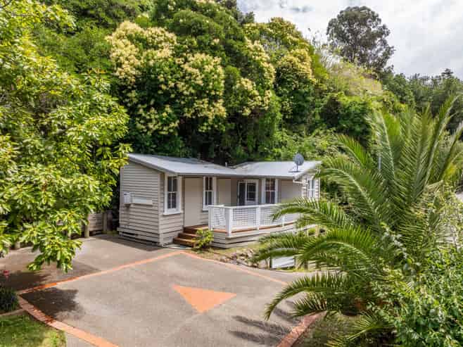 10 Milton Road, Bluff Hill