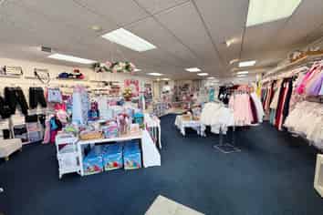 160m2 Commercial, Office or Retail Space