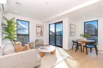 Unit102/2A Te Ara Taurapa, Point Chevalier