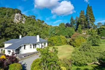 21 Lillburn Valley Road, Clifden