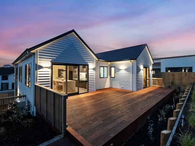 27 Kaupeka Road, Millwater