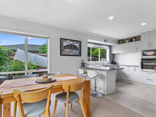 10 Abelia Avenue, Mount Maunganui