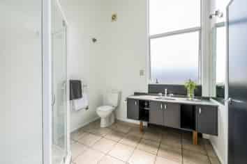 2/8 Oakwood Place, Wanaka