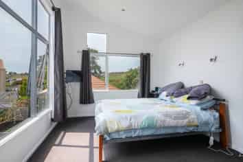 2/8 Oakwood Place, Wanaka