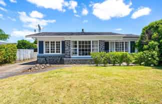 24 Lovatt Crescent, Kensington