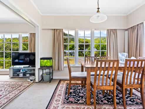 24 Lovatt Crescent, Kensington