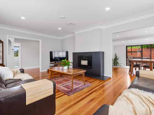 15 Matipo Road, Te Atatu Peninsula