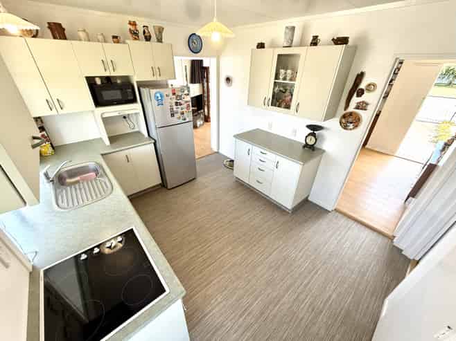 54 Kennedy Drive, LEVIN