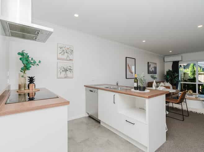 16/10 Burrows Place, Frankton