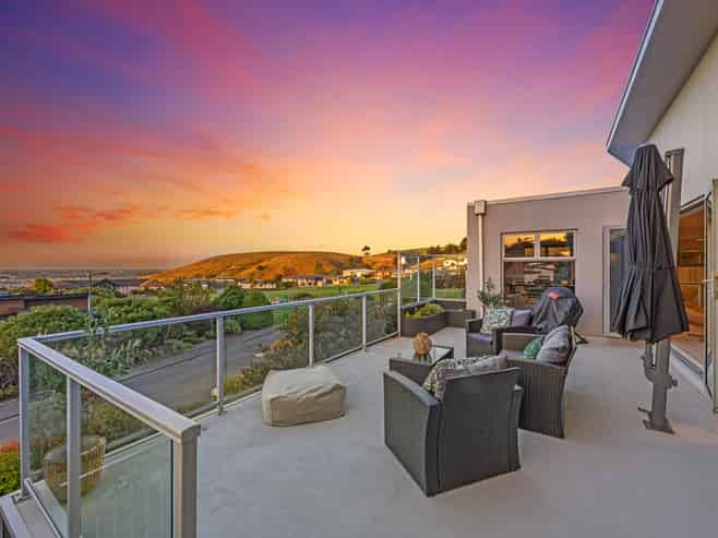 8 Quarry Hill Terrace, Kennedys Bush