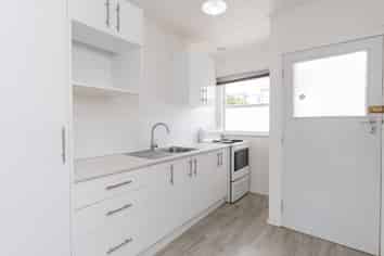 1/11 Pascal Street, Takaro