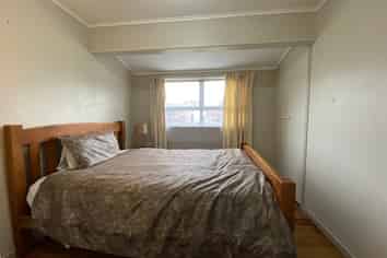 28A Beach Road, Pahurehure