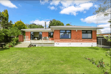 28A Beach Road, Pahurehure