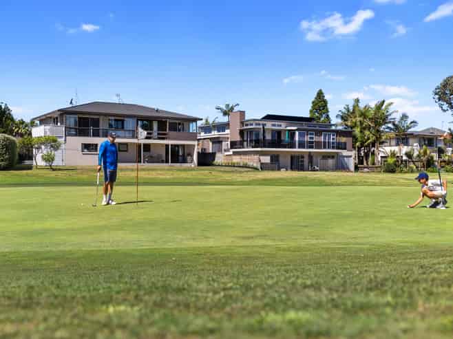200 Oceanbeach Road, Mount Maunganui