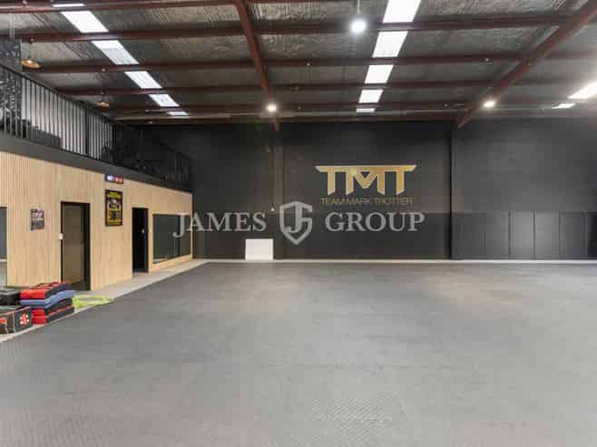 Superb Industrial & Functional Yard Space