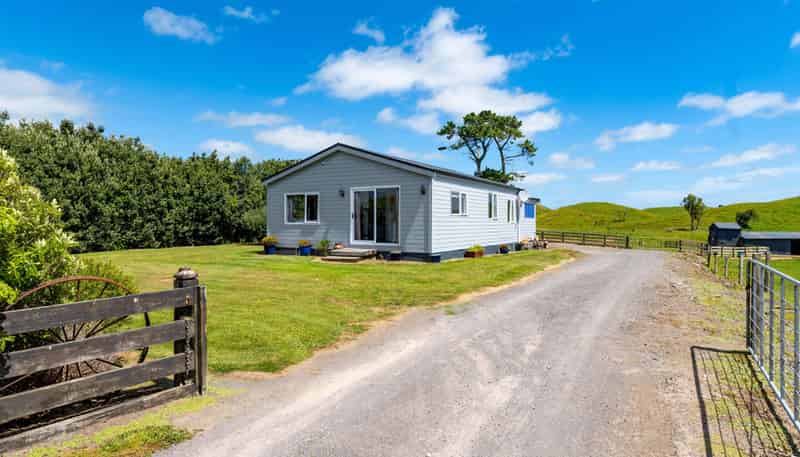 282 Warea Road, Warea