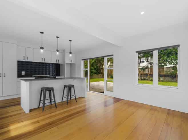 215 River Road, Claudelands