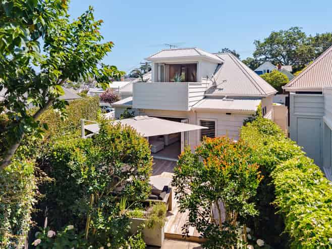 76 Brighton Road, Parnell