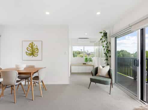 2/37 Ripon Crescent, Meadowbank