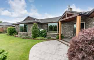 15 Fenty Place, Mosgiel