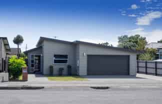 a/263 Cameron Street, Ashburton