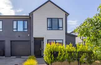 16 Cara Avenue, Kumeu